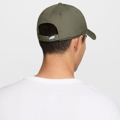 Nike Dri-fit Club metal logo cap FB5372-222 S/M