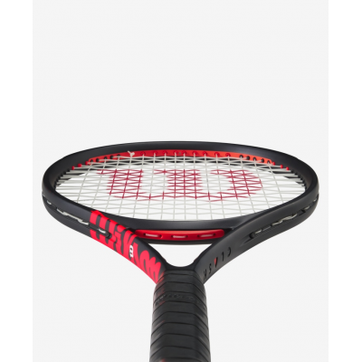 Wilson Clash 100 Pro V3.0 tennis racquet
